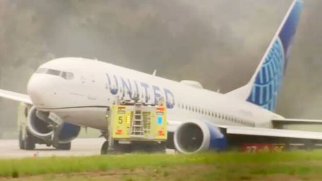 United-operated Boeing 737 MAX rolls off Houston runway, says FAA