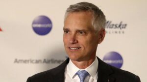 CEO of American Airlines Robert Isom makes Devastating Statement...Here is what to know 