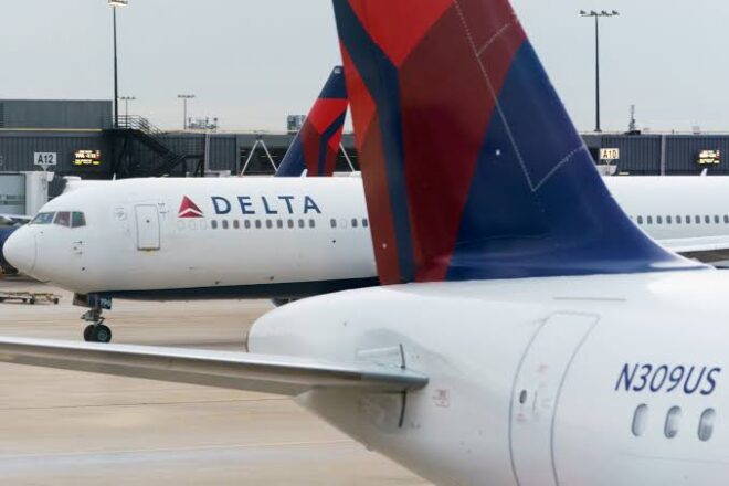 Delta, United and American Airlines flights grounded due to communication issue, FAA says