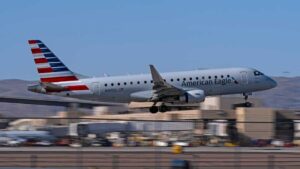 American Airlines Will Introduce Embraer 175 Service Between Phoenix & Carlsbad Next Year