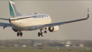  WestJet flight lands safely in Ottawa after tire blowout