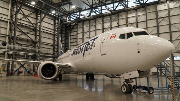 WestJet Encore pilots issue strike notice, work stoppage possible