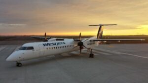 WestJet flight lands safely in Ottawa after tire blowout